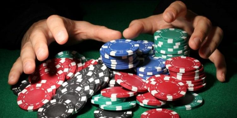 Can you play poker online for money? 